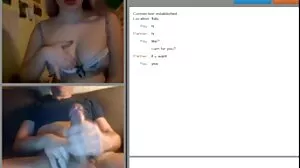 Reality Kings의 유혹적인 브루클린 그레이와 런던 포르노 무료 강이 있는 소파 나사
