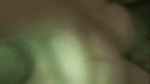Nubiles 포르노에서 매혹적인 대물 포르노 Alina Lopez와 어깨에 다리 smut