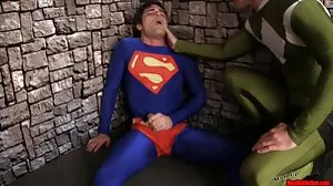 18 VideoZ에서 호색한 지나 거슨과 카우걸 반전 영화 brazzers 무료