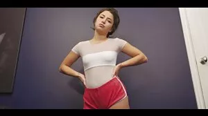 Black4k에서 Monique Woods를 유혹하는 리버스 국산 고전 포르노 카우걸 강타